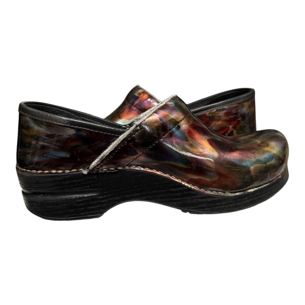Dansko Women’s Patent Leather Clog Rainbow Women 39 US 8.5 Comfort Shoes Career - Picture 8 of 9